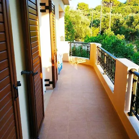 Paradise House Appartement *